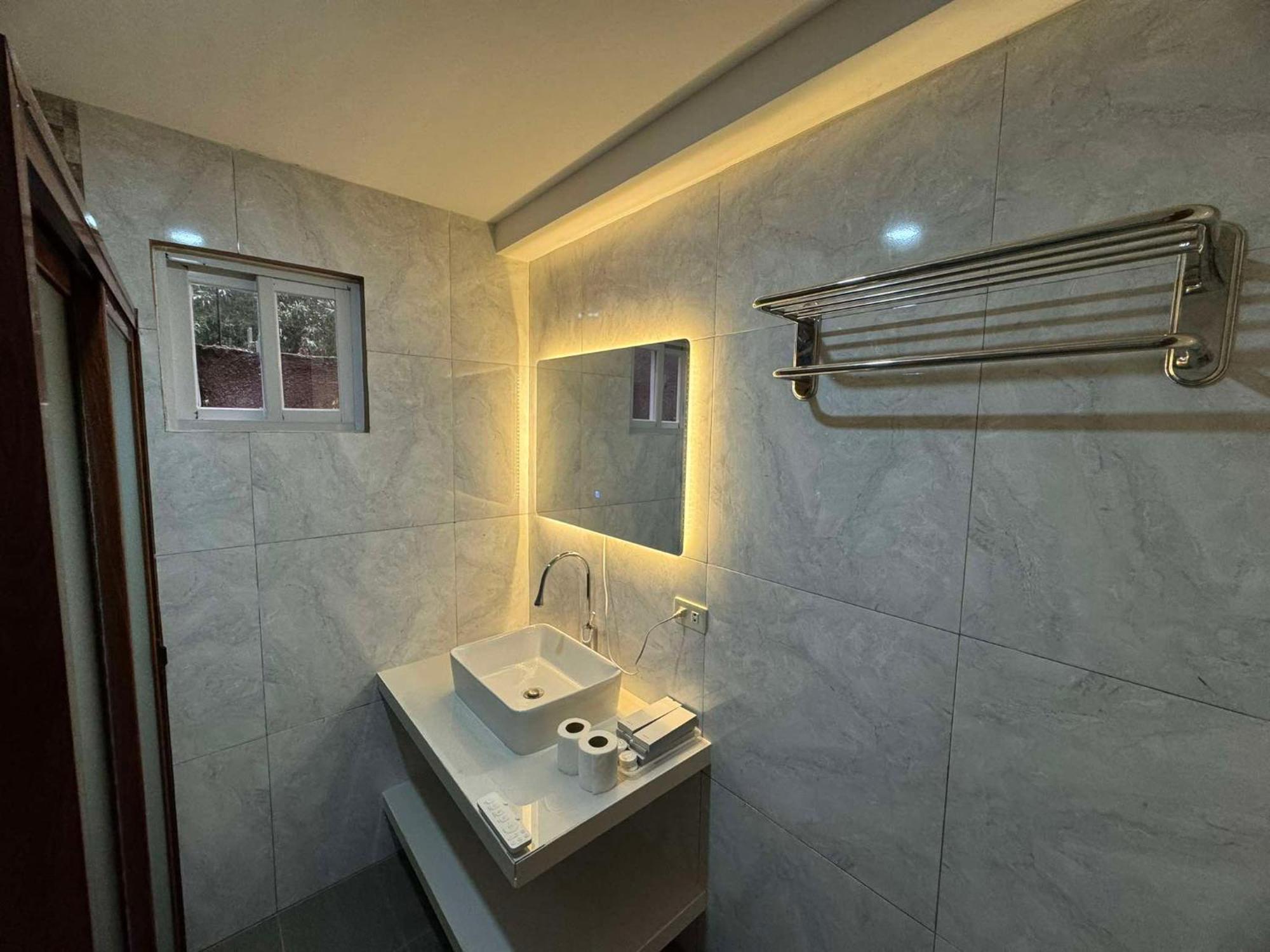 Youhan Beach Resort San Antonio  Exterior photo
